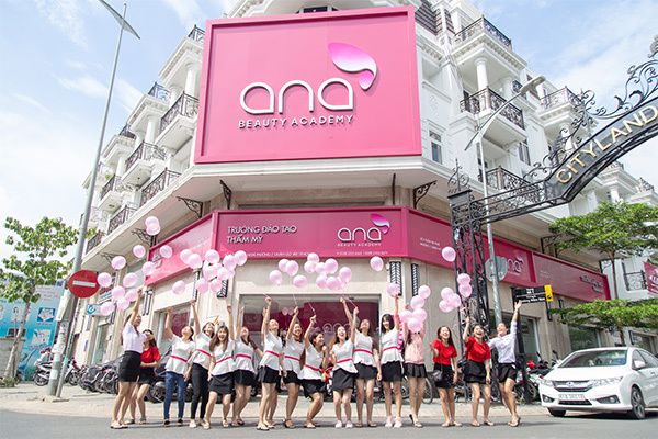 truong-dao-tao-spa-tai-tphcm-anna truong-dao-tao-spa-tai-tphcm-anna