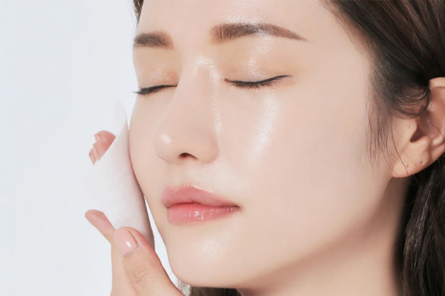 Bật mí kem trị mụn se khít lỗ chân lông được yêu thích nhất thị trường 2 lam sao co lan da min mang va khoe manh tai nha