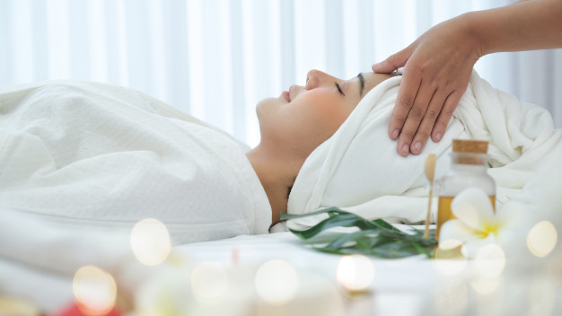 Khoá học spa tại Tân Bình của New Gem Education có chi phí như thế nào? 12 hoc nghe spa tai da nang 1