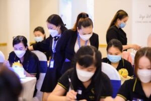 Khóa học Nối Mi Chuyên Nghiệp 31 NEW GEM138 min 768x511 1