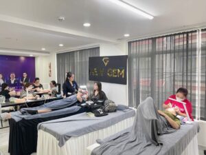 Khóa học Nối Mi Chuyên Nghiệp 16 lop hoc noi mi new gem 1 1 1536x1152 1