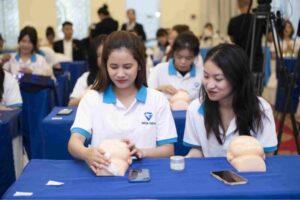 Khóa học Spa chuyên nghiệp 33 thi tot nghiep newgem 02 768x511 1